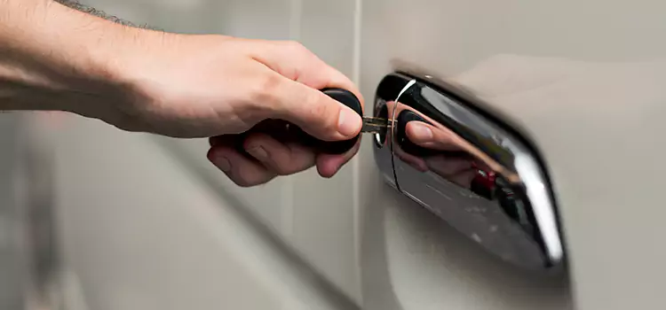 Why Choose Our Auto Locksmith Team in Fort Walton Beach, FL?